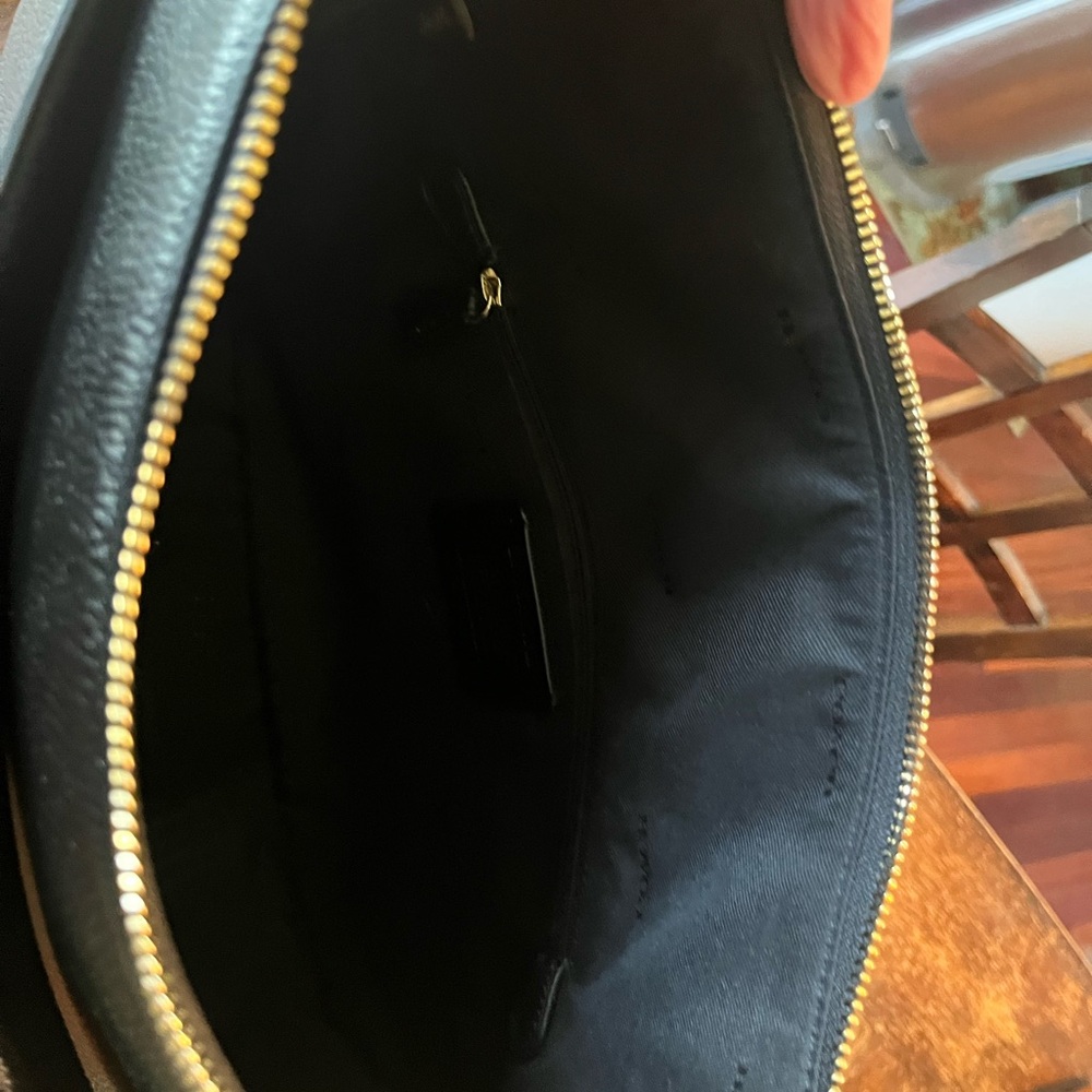 Coach Chelsea Hobo Bag - Black Pebbled Leather with Gold Hardware - Picture 14 of 14